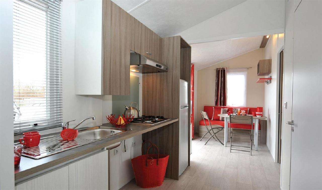 Hotel Camping Le Dauphin Saint-Georges-de-Didonne Exterior foto