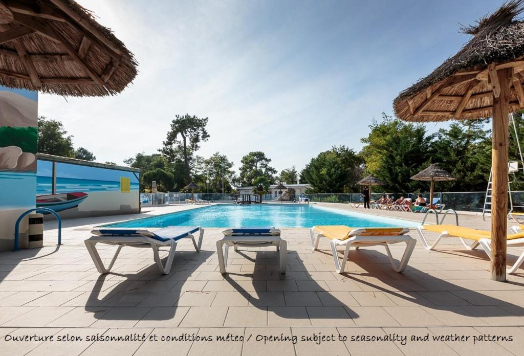 Hotel Camping Le Dauphin Saint-Georges-de-Didonne Exterior foto